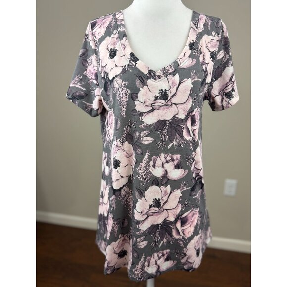 NEW LuLaRoe Womens Knit Tunic Top S Short Sleeve Gray Pink Floral Scoop Neck - Picture 1 of 7
